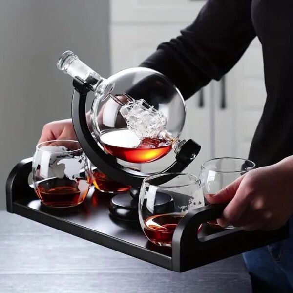 3-teiliges Whiskey Dekanter-Set  Globus -Einzigartiges Design – Bild 7