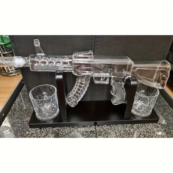AK47 Whiskey Dekanter-Set: Einzigartiges Geschenk für Stilvolle Genießer – Bild 2